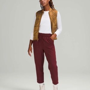 Lululemon Stretch High Rise Pants size 8